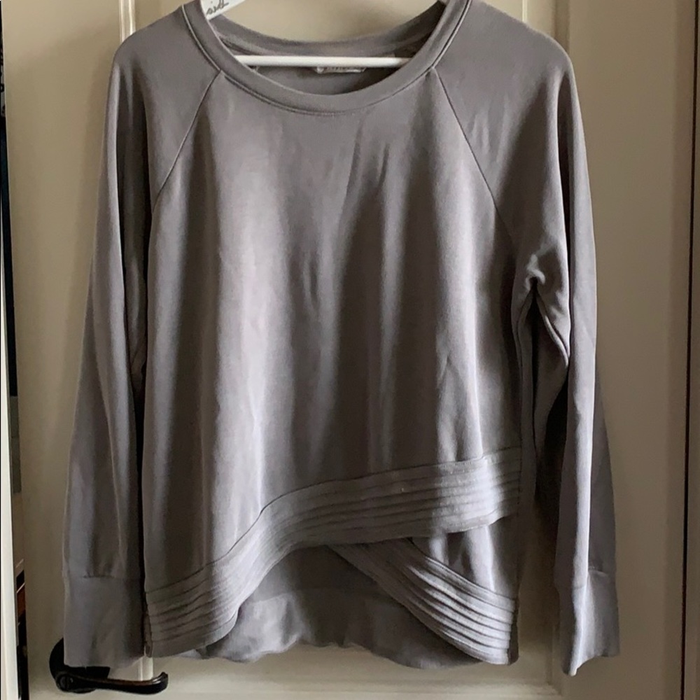 Athleta Serenity Criss Cross Sweatshirt SZ Large
